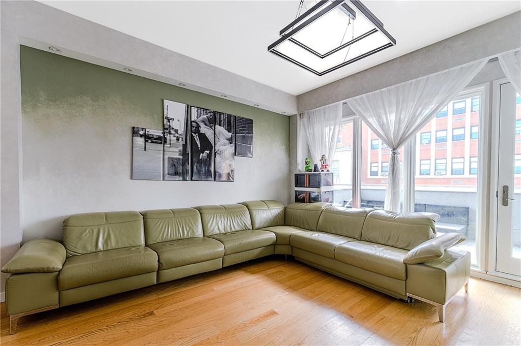 37 West End Avenue 2b Property Photo 4
