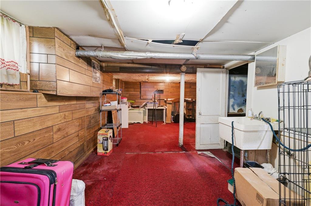 7601 164th Street Property Photo 15