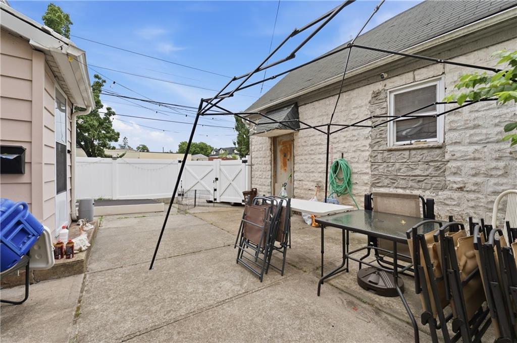 7601 164th Street Property Photo 18