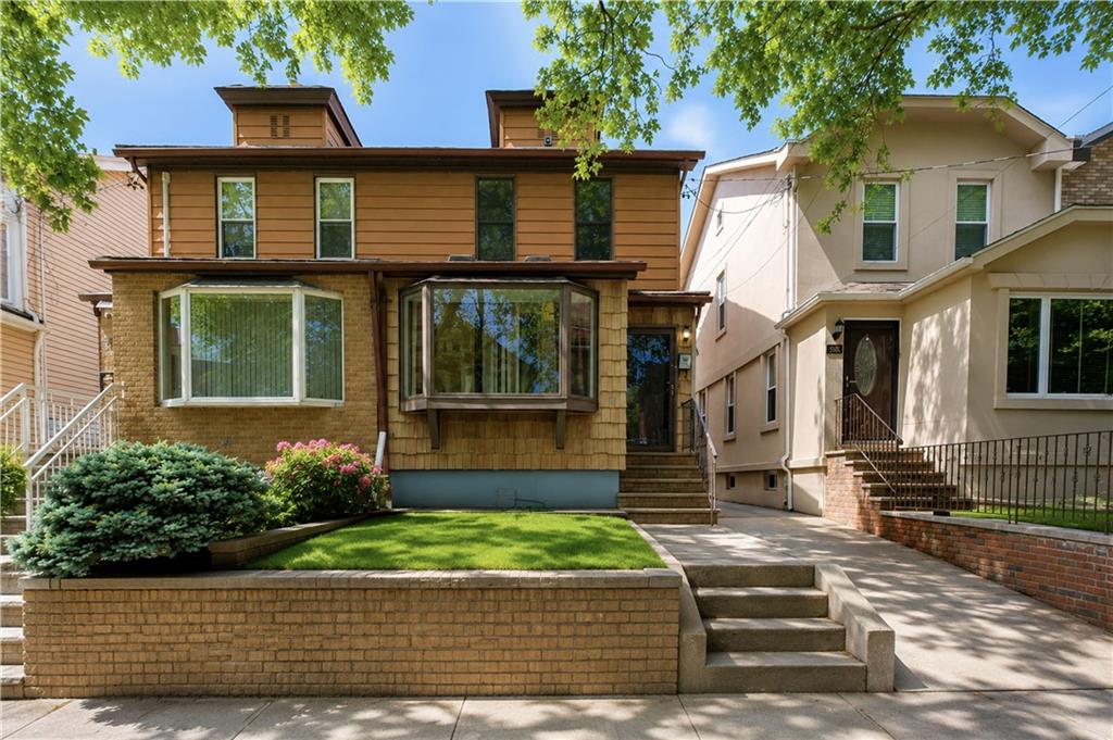 938 76th Street Property Photo 1
