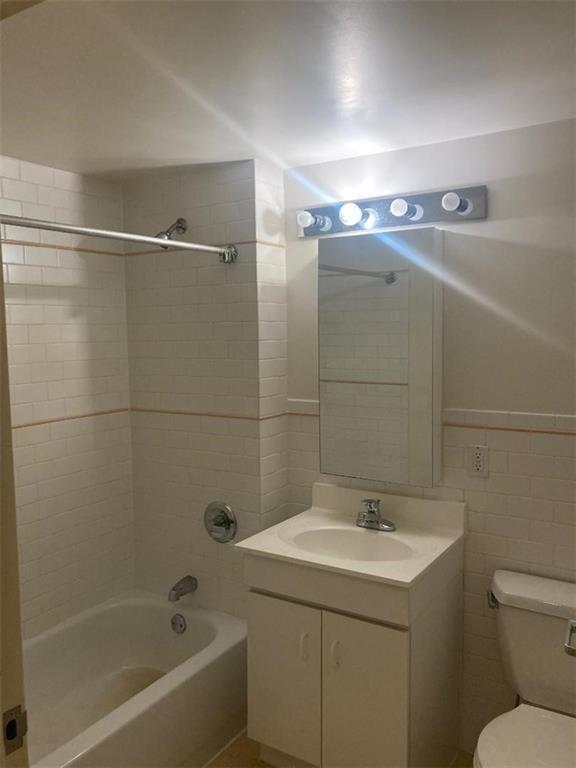 837 Washington Avenue 4a Property Photo 7