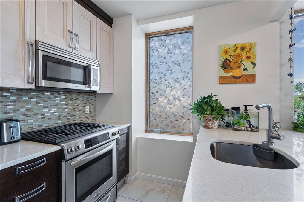 129 West End Avenue #3 Property Photo 7
