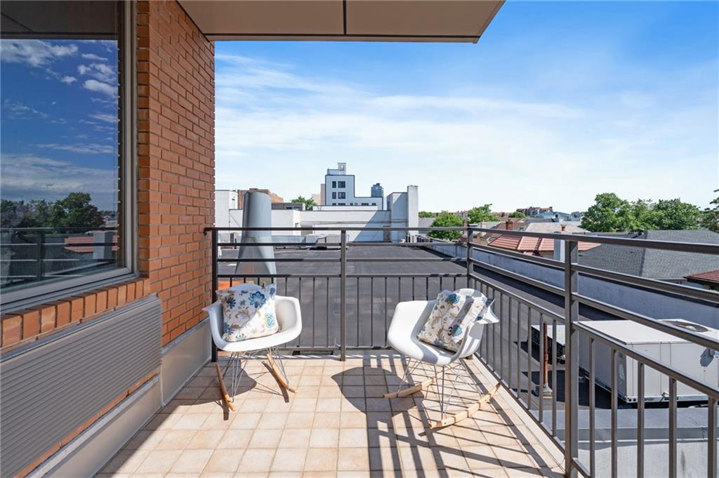 129 West End Avenue #3 Property Photo 16