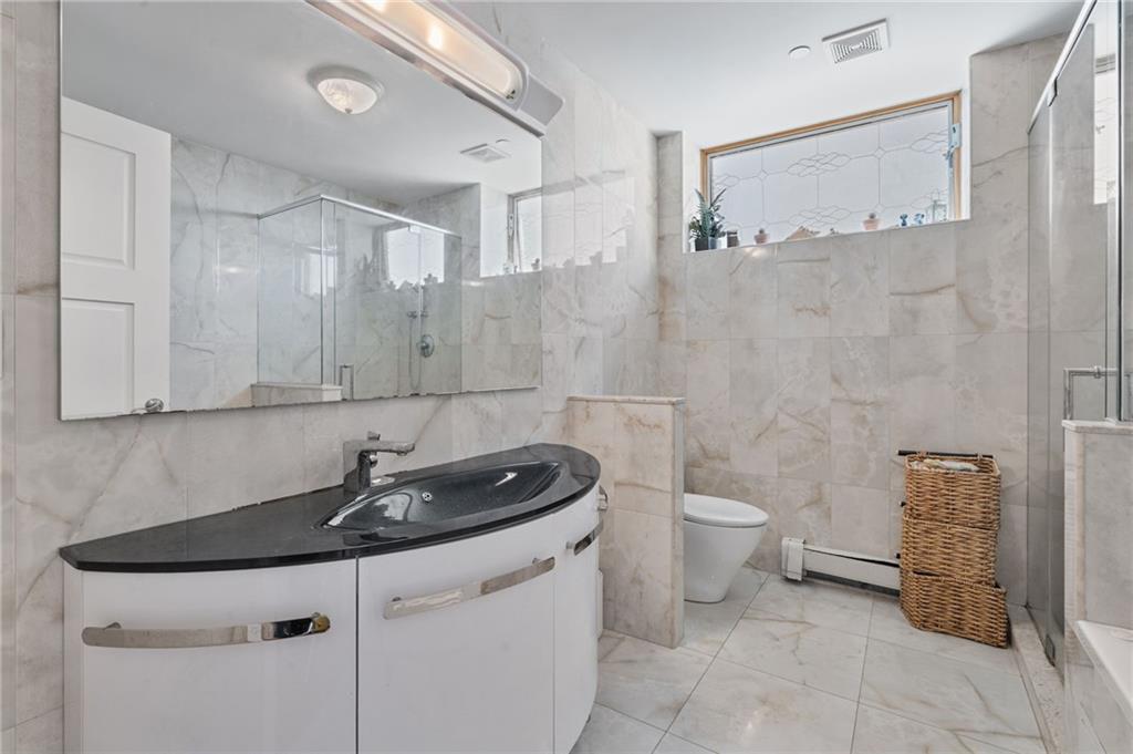 129 West End Avenue #3 Property Photo 18