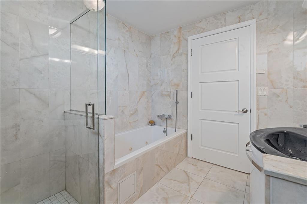 129 West End Avenue #3 Property Photo 19