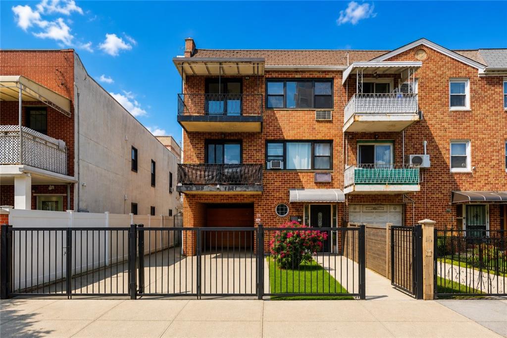 2655 Cropsey Avenue Property Photo 1