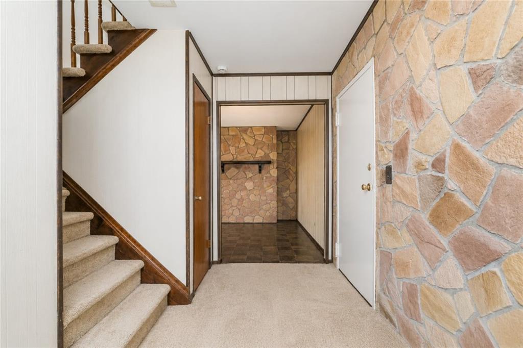 627 Lamoka Avenue Property Photo 6