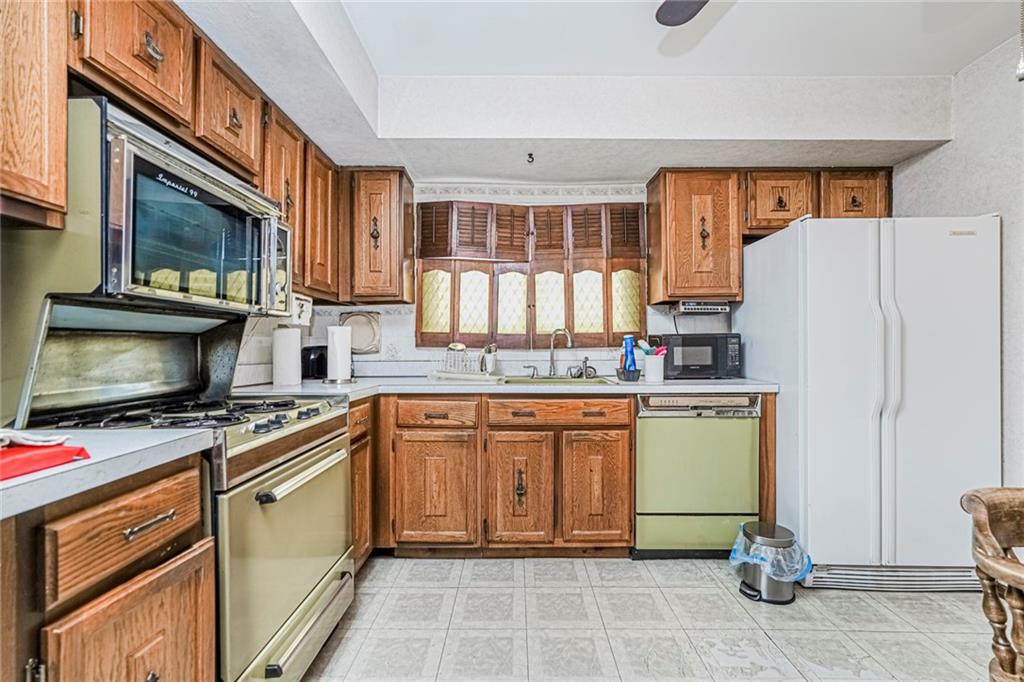 627 Lamoka Avenue Property Photo 12