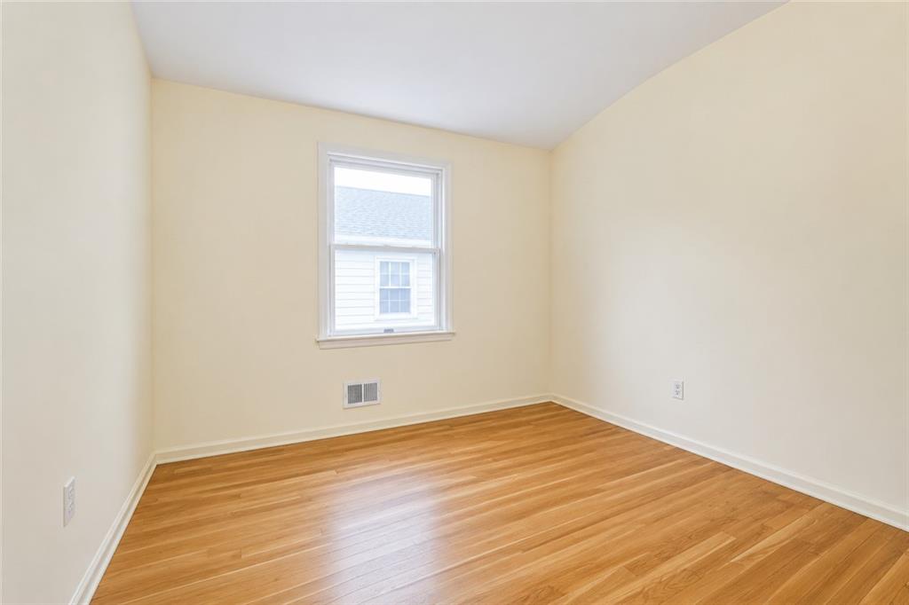 627 Lamoka Avenue Property Photo 14