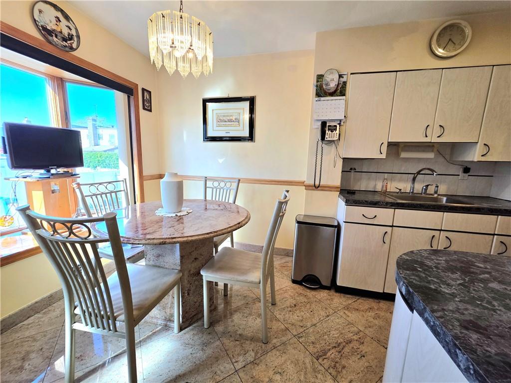 7209 Avenue U Property Photo 4