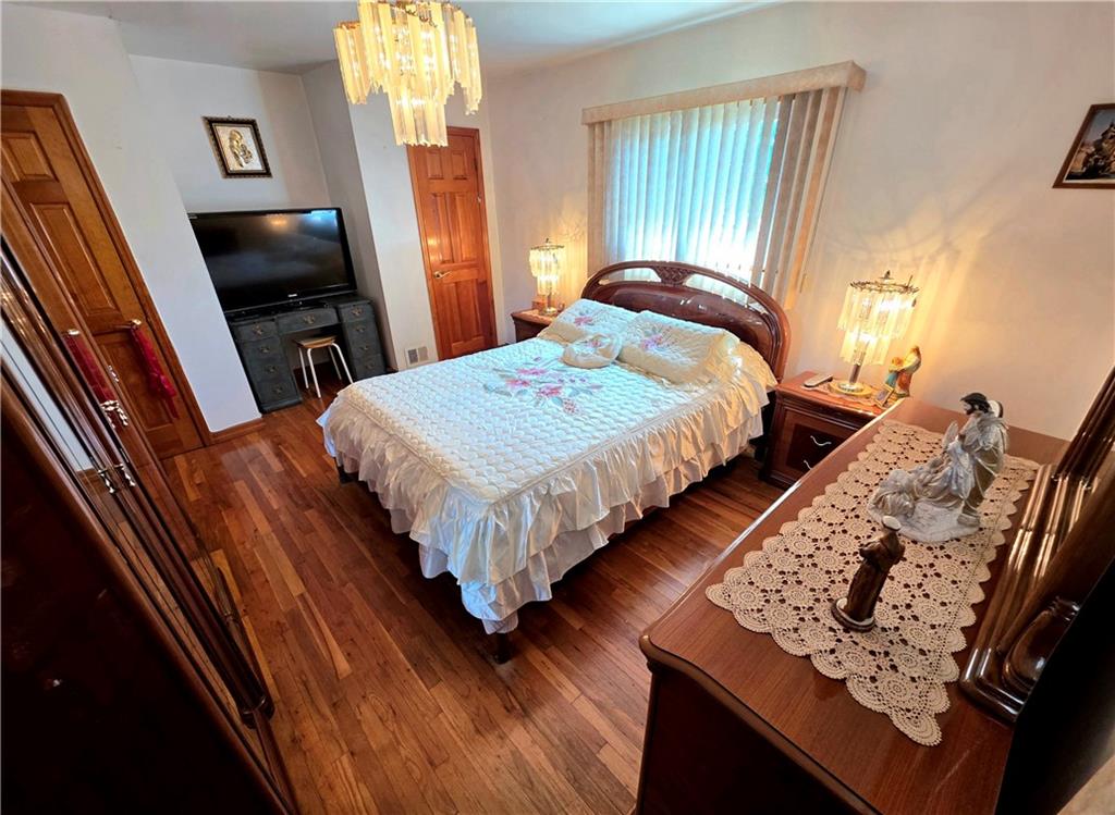 7209 Avenue U Property Photo 10