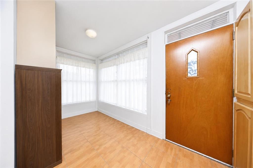 193 Forbell Street Property Photo 12