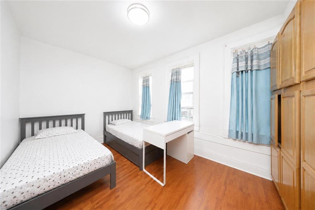 193 Forbell Street Property Photo 15