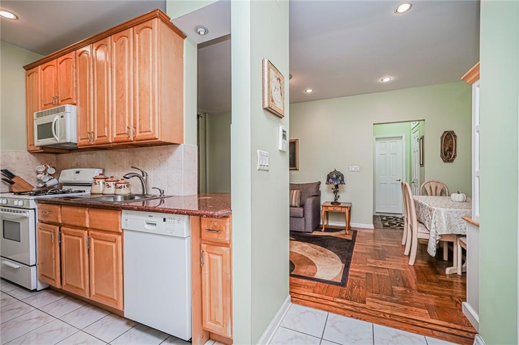 7609 4th Avenue A7 Property Photo 3