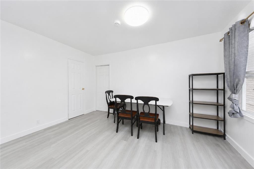 33 Avenue U Property Photo 16