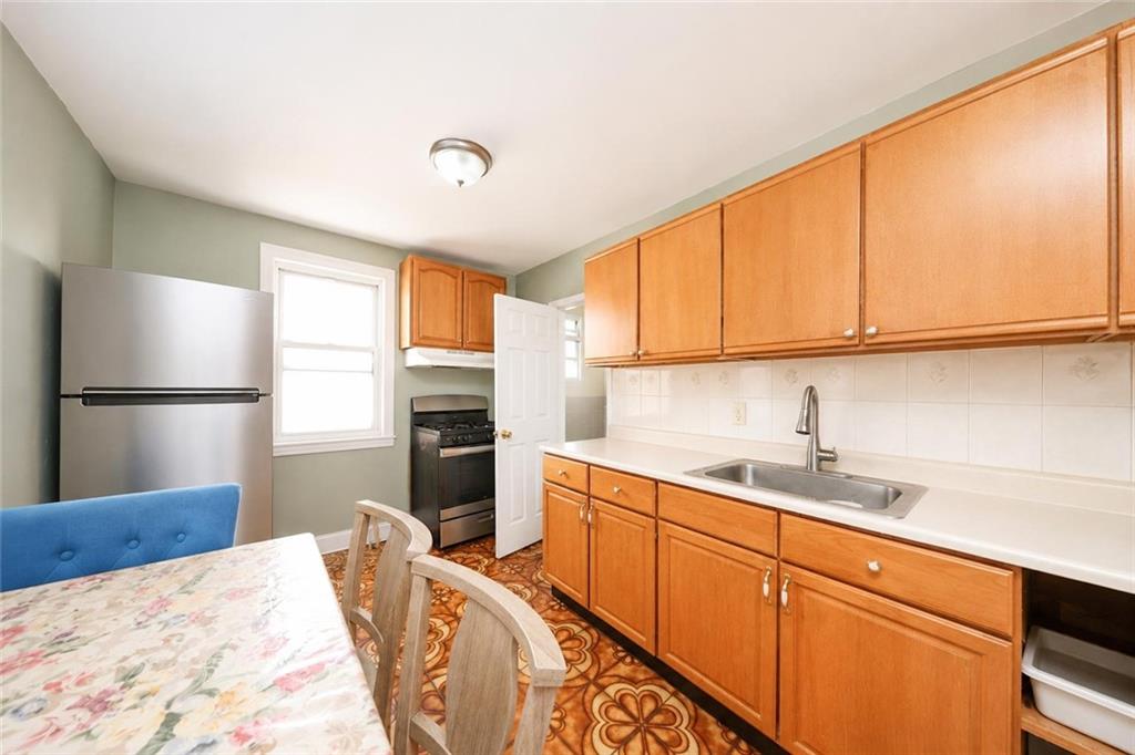 33 Avenue U Property Photo 20