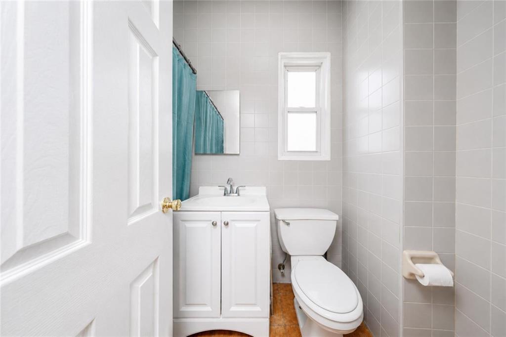 33 Avenue U Property Photo 29