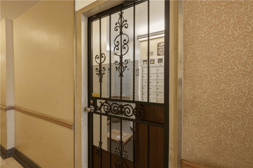 1075 Sheepshead Bay Road 7b Property Photo 18
