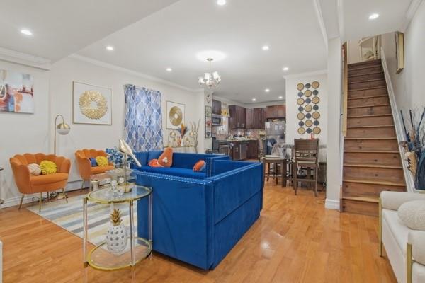10219 213th Street Property Photo 5