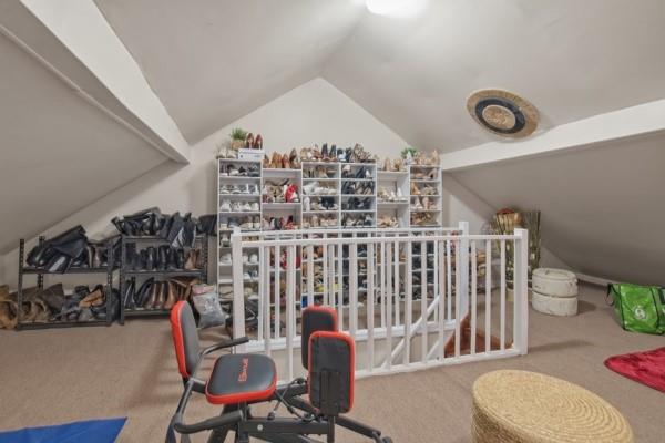 10219 213th Street Property Photo 22