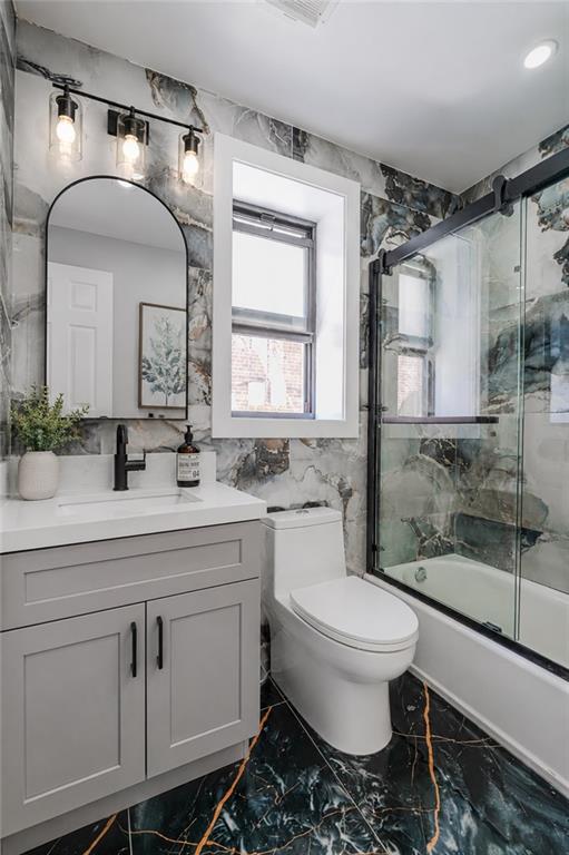 994 East 54th Street Property Photo 11