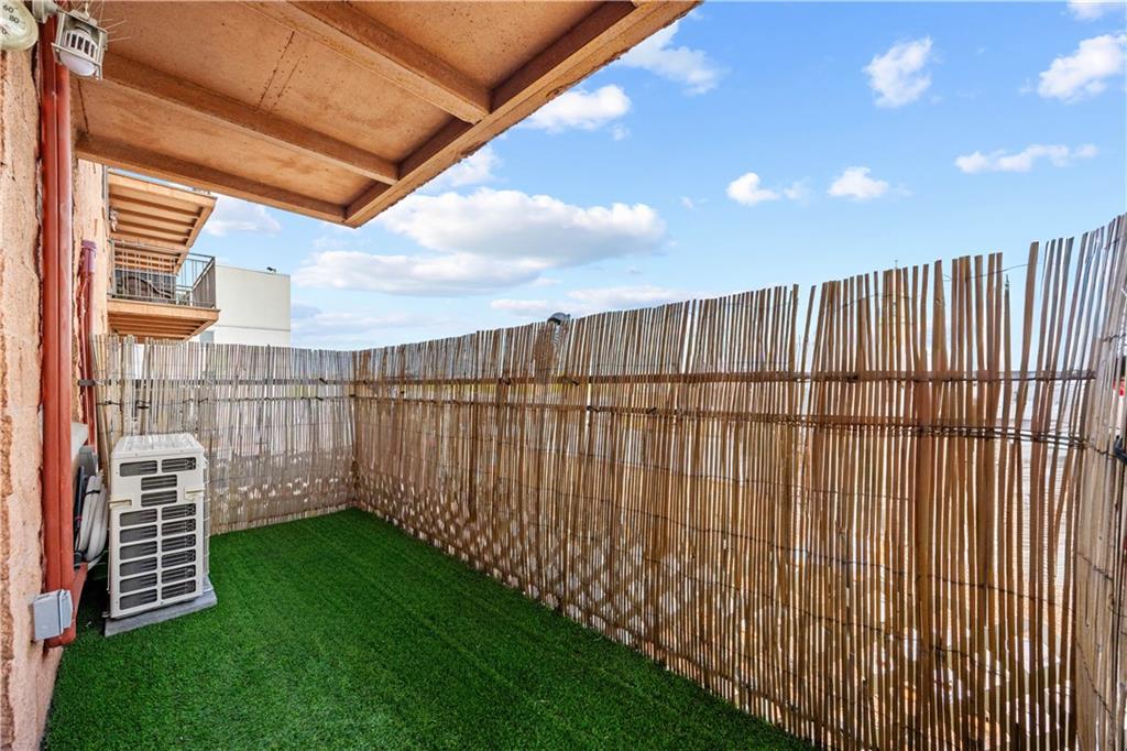 2615 East 17th Street 5d Property Photo 16