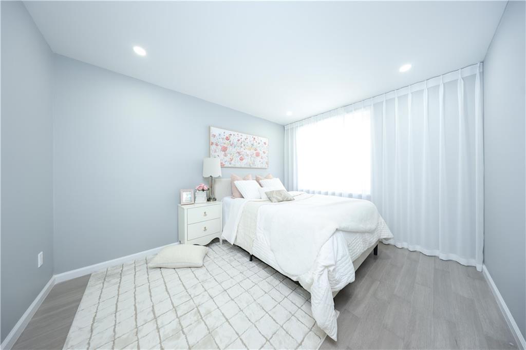1725 68th Street #3r Property Photo 11
