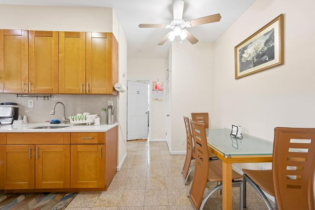 72 Bay 38th Street Property Photo 17