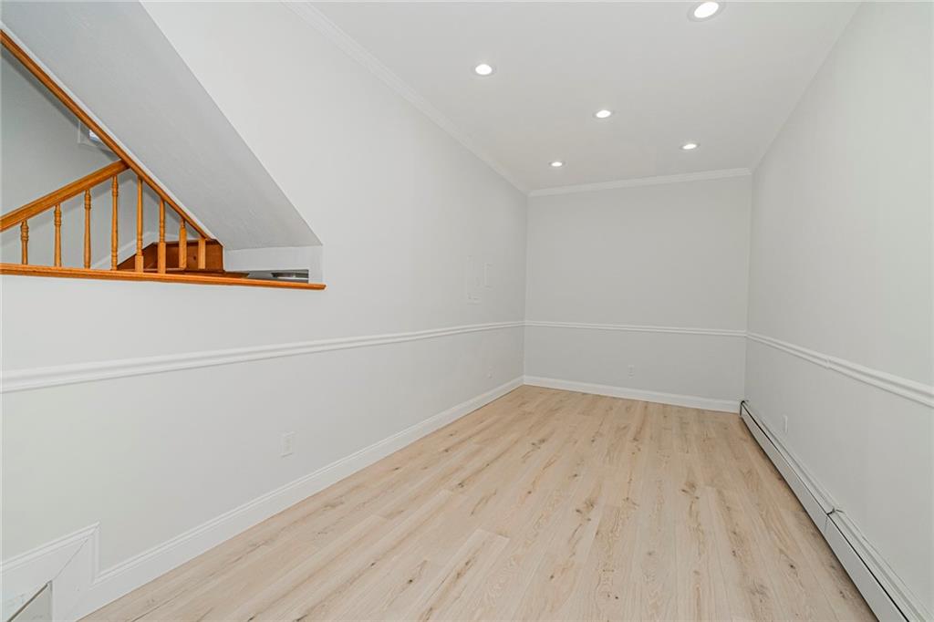 12 Lexington Lane Property Photo 8