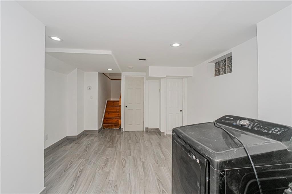 12 Lexington Lane Property Photo 17