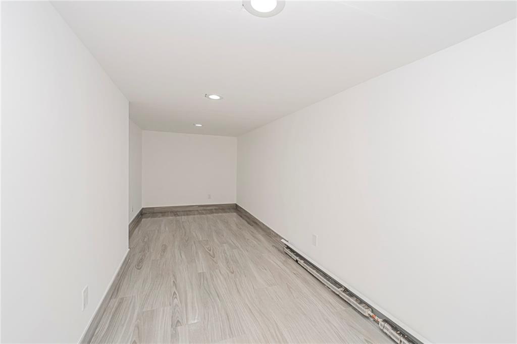 12 Lexington Lane Property Photo 20