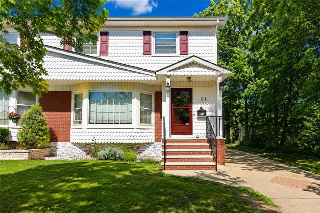 21 Lindenwood Avenue Property Photo 1