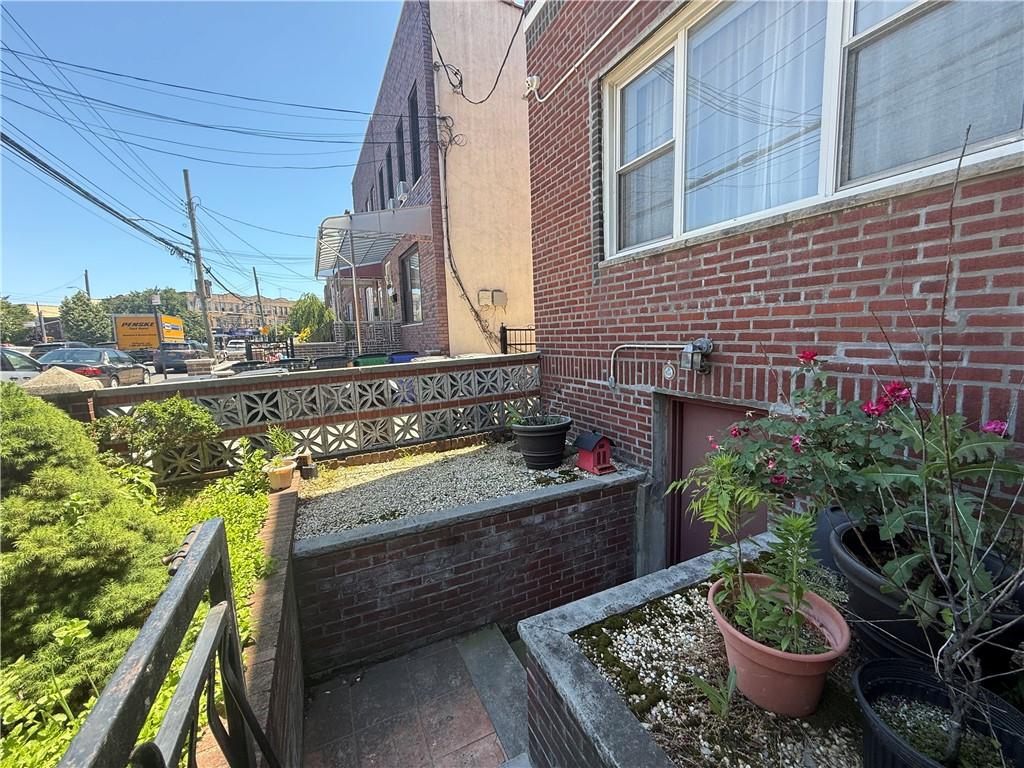 2510 85th Street Property Photo 5