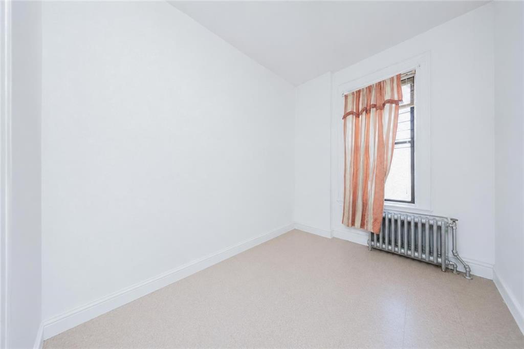 665 59th Street Property Photo 8