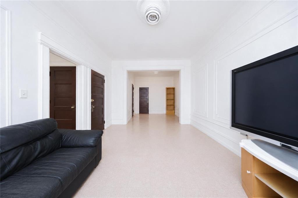 665 59th Street Property Photo 10