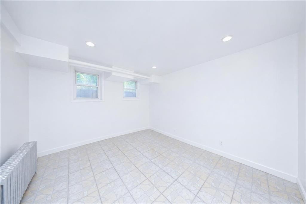 665 59th Street Property Photo 18