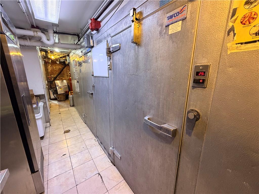 242 Flatbush Avenue Property Photo 30