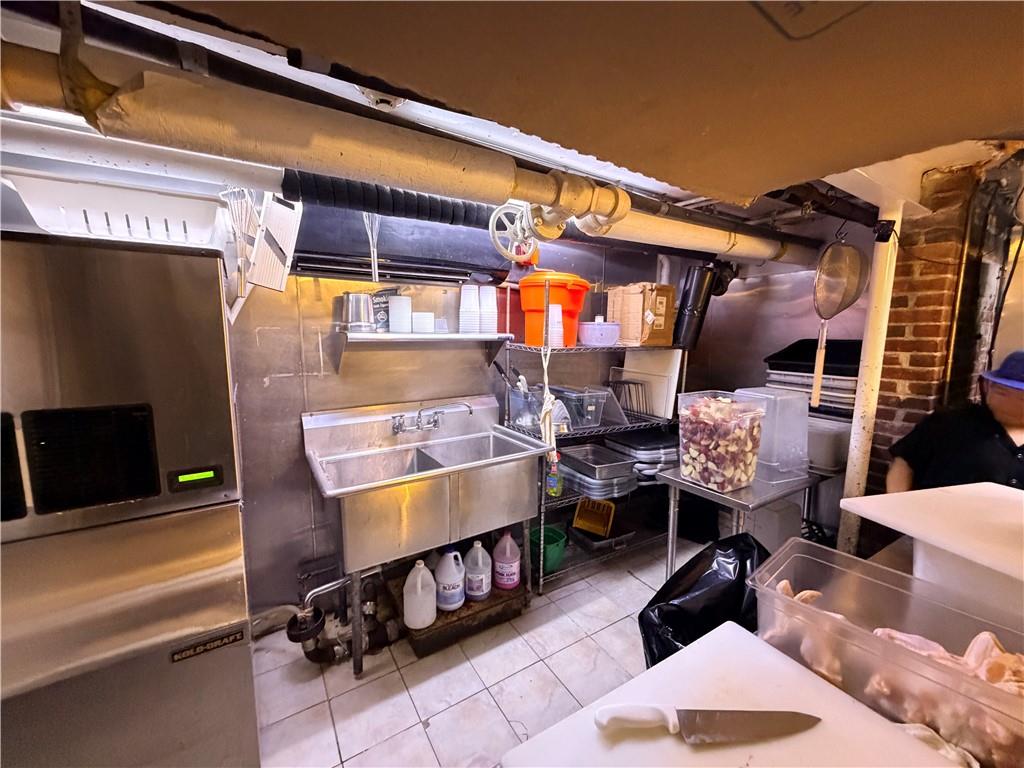 242 Flatbush Avenue Property Photo 31