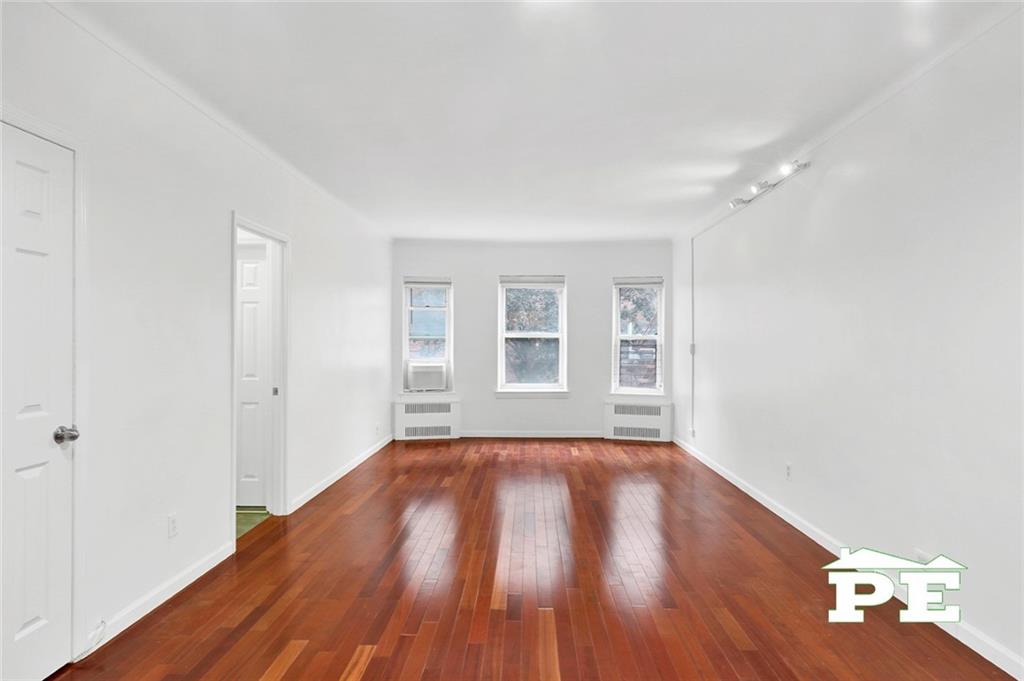 1615 Avenue I 221 Property Photo 11