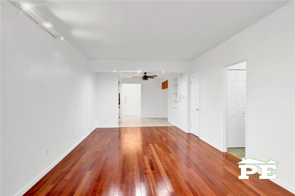 1615 Avenue I 221 Property Photo 15