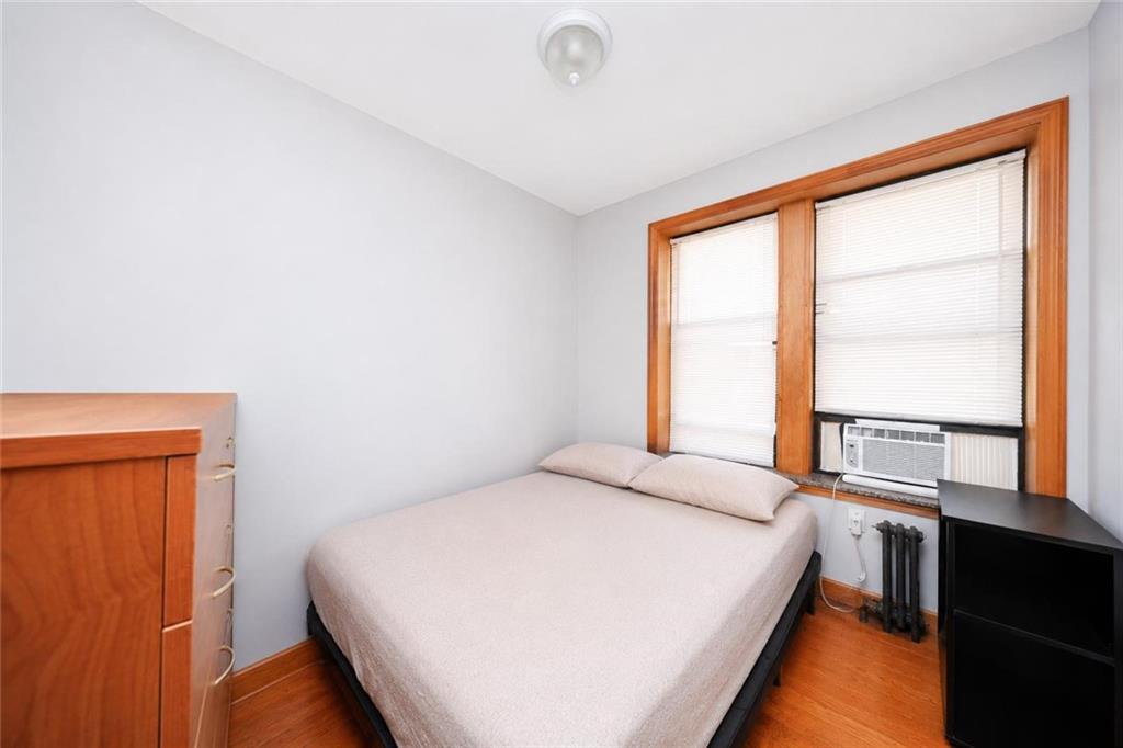 1565 70th Street Property Photo 5