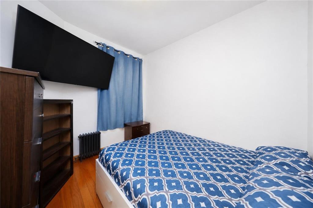 1565 70th Street Property Photo 10