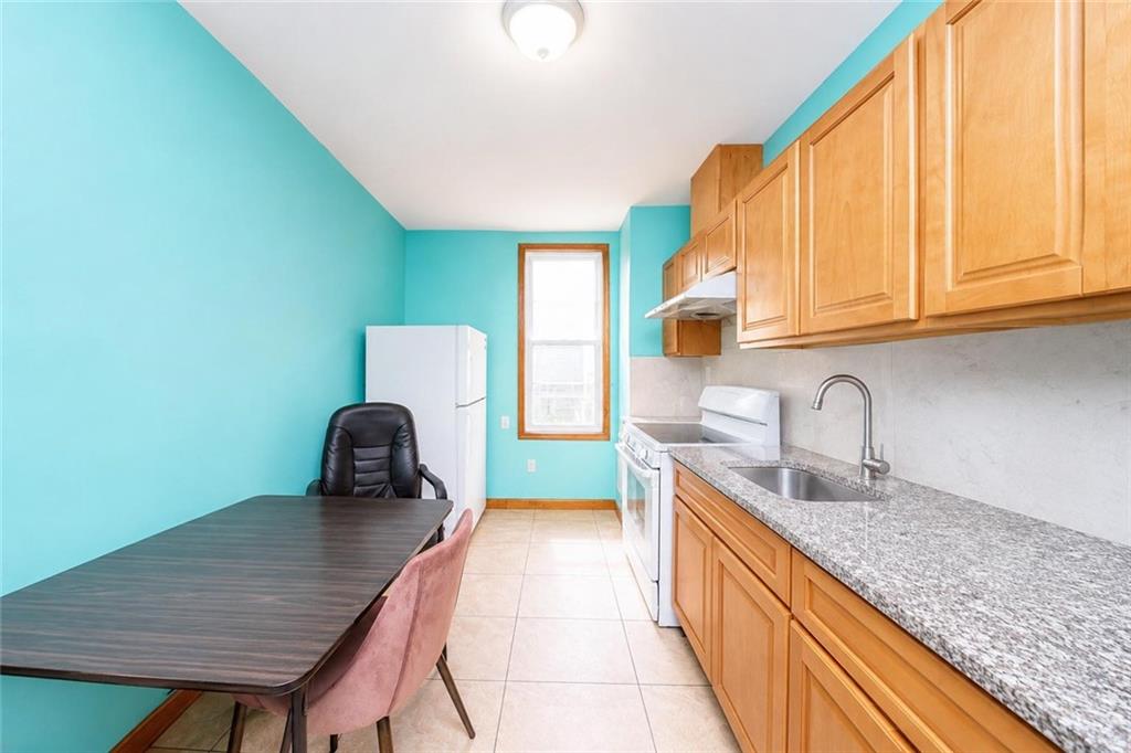 1565 70th Street Property Photo 12