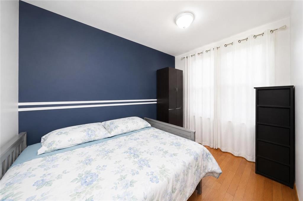 1565 70th Street Property Photo 18