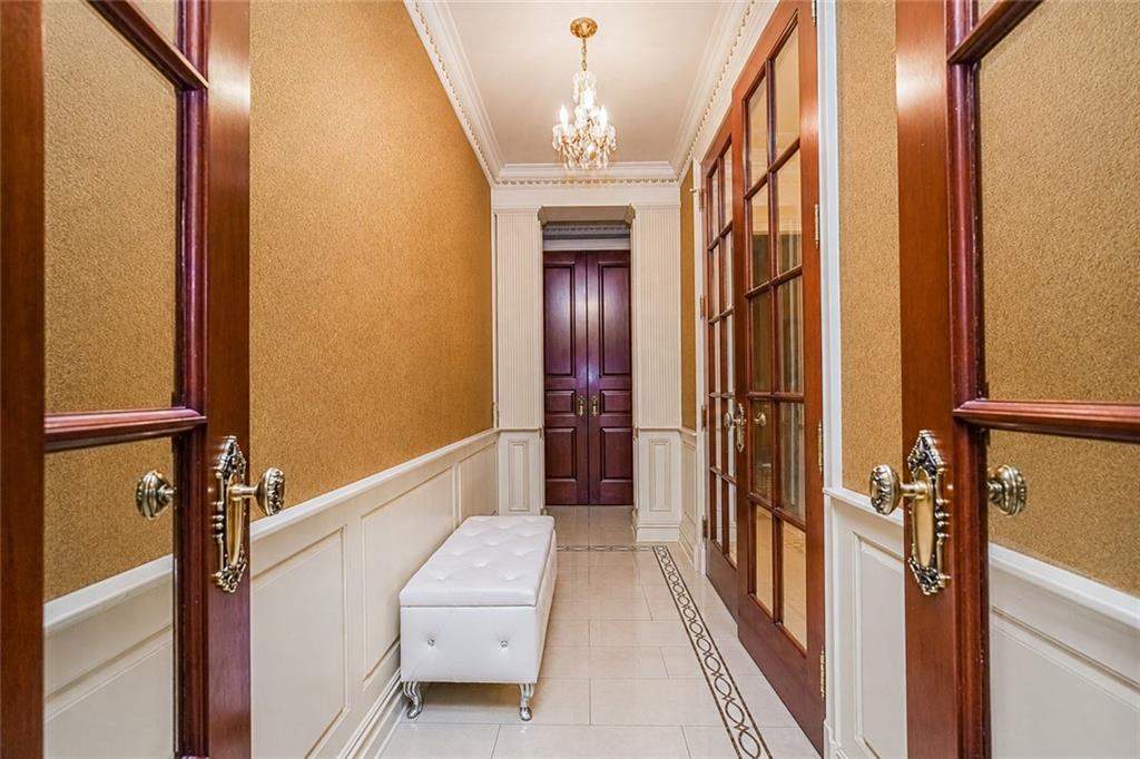 2555 West Street Property Photo 7