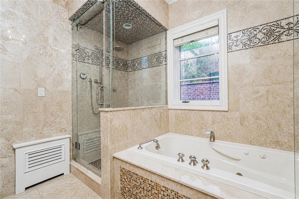 2555 West Street Property Photo 31