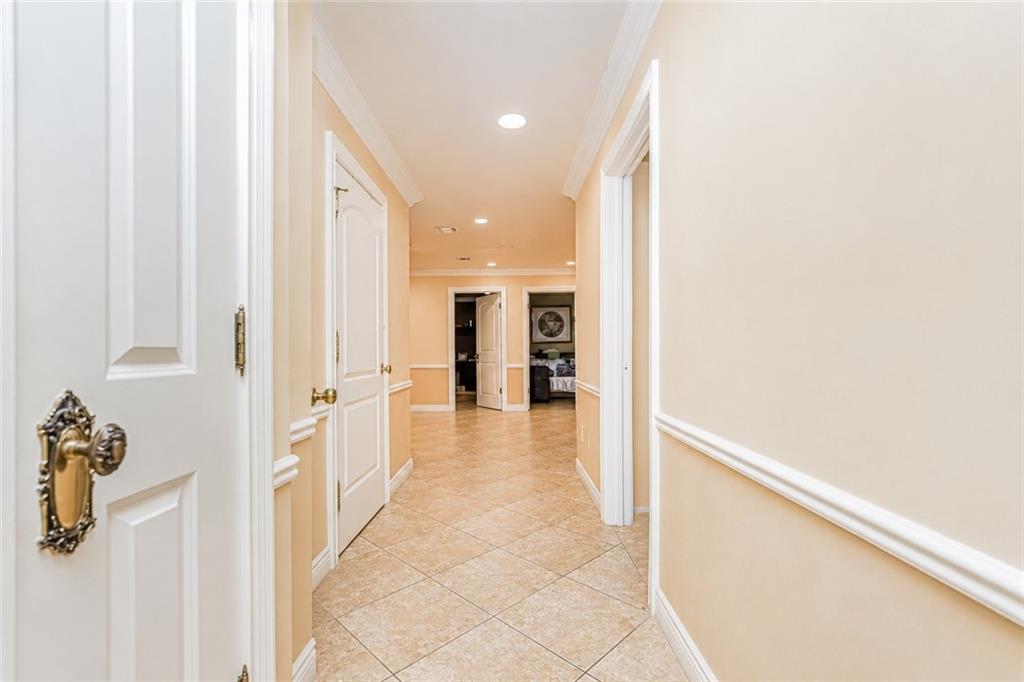 2555 West Street Property Photo 41