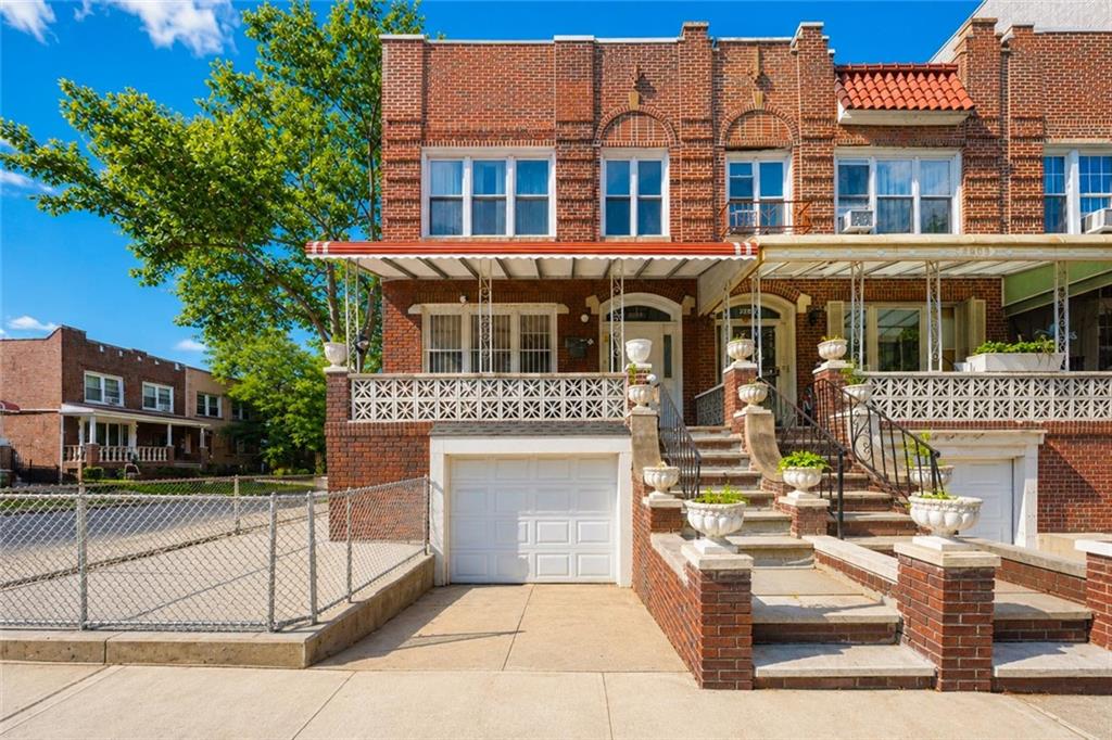 2401 64th Street Property Photo 1
