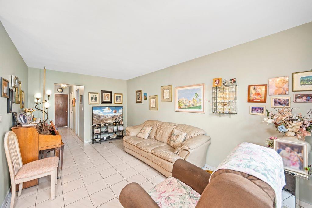 1685 84th Street Property Photo 11