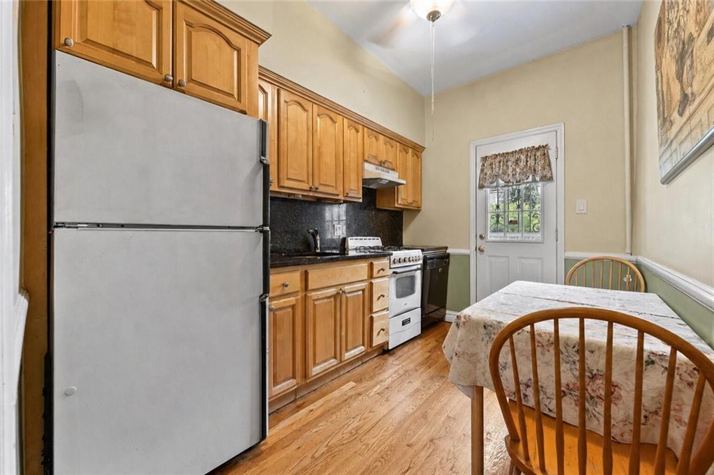 429 74th Street Property Photo 14